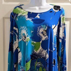 Blue and Green Floral Ruby Rd. Top- S